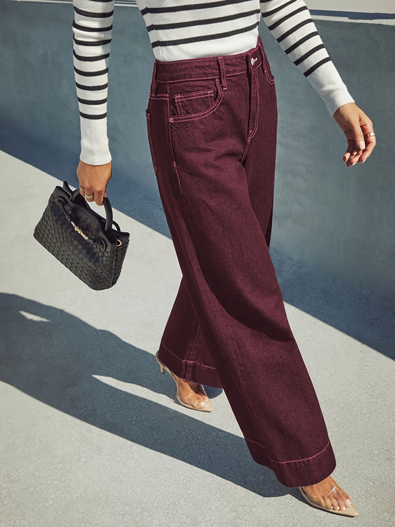 Cotton Blend Jeans – Wide Legs and Comfortable Fit