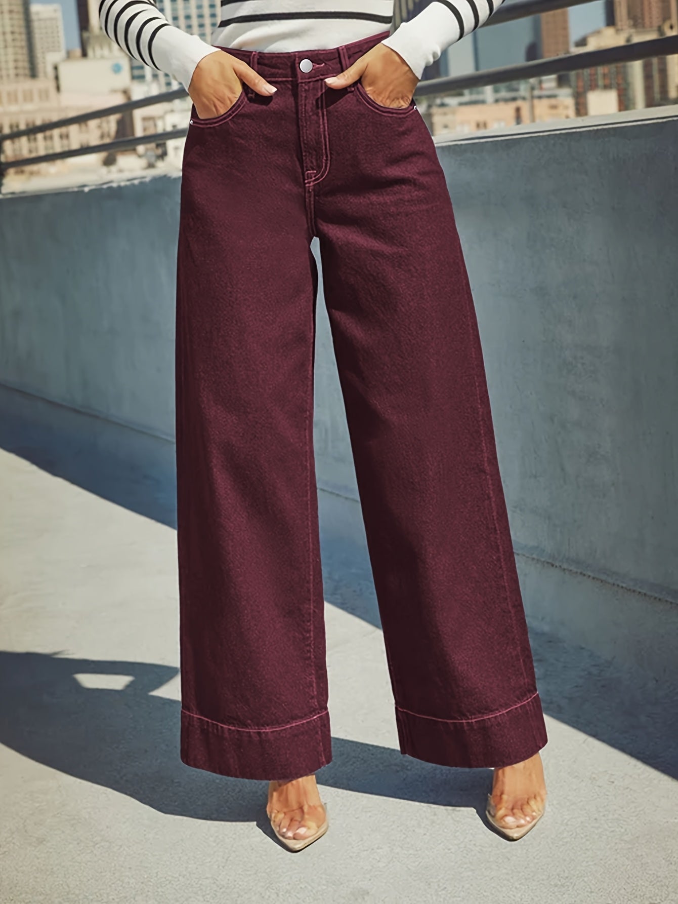 Cotton Blend Jeans – Wide Legs and Comfortable Fit